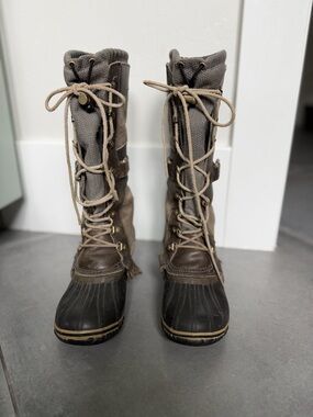 Sorrel Tall Lace-Up Waterproof Winter Boots in Brown, Gray, Green